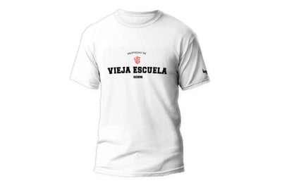 PREVENTA - Polera - Propiedad Vieja Escuela - Blanco
